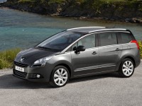Peugeot 5008 2009 photo