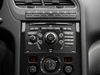 Peugeot 5008 2009 photo