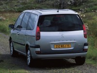 Peugeot 807 photo