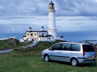Peugeot 807 photo